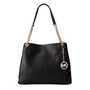 Michael Kors Jet Set Purse